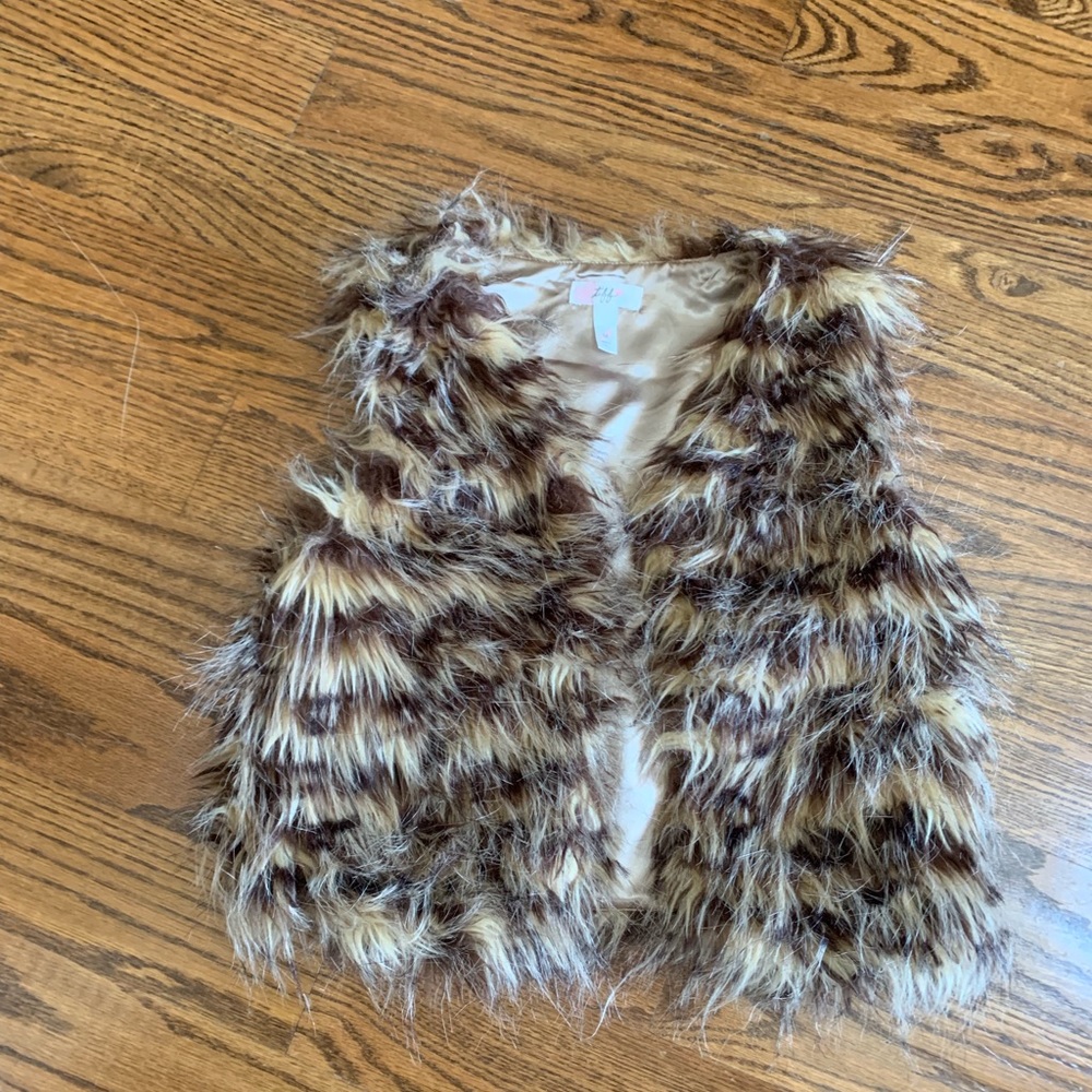 Leopard shaggy fur Vest, size M